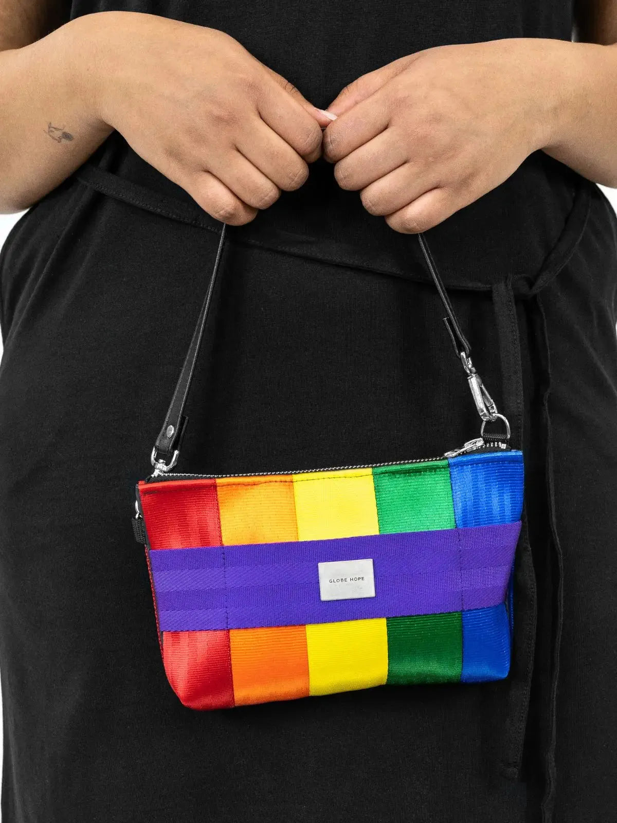 AITIO PRIDE laukku Globe Hope